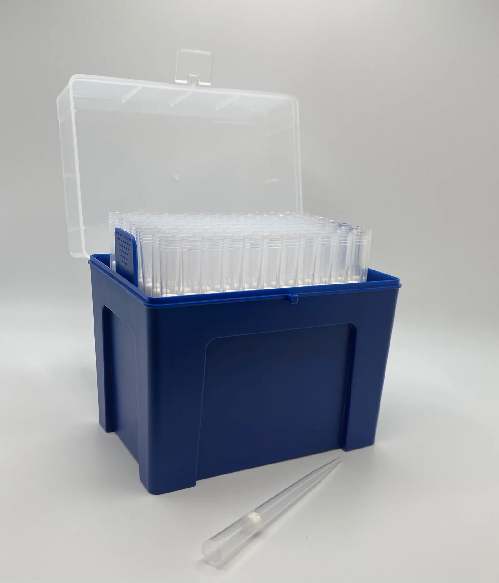 1000 uL Pipette Tips, Long (Filtered) - 96 Tips per Rack - Min. Order 10 Racks (960 tips) - TRAXSKU059